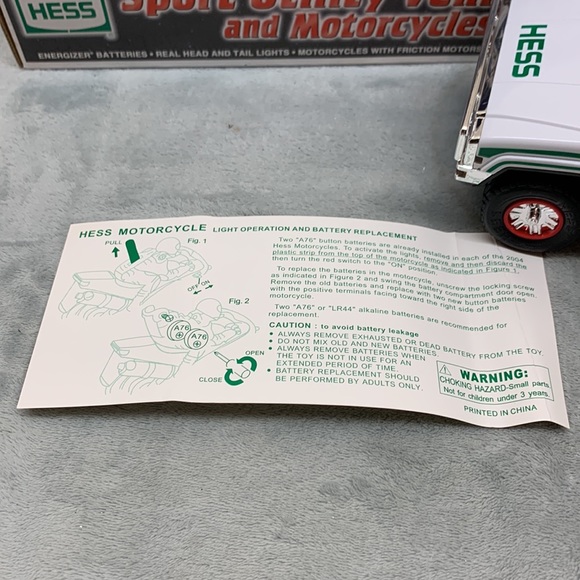 2004 HESS Sport Utility Vehicle and Motorcycles - Picture 2 of 10